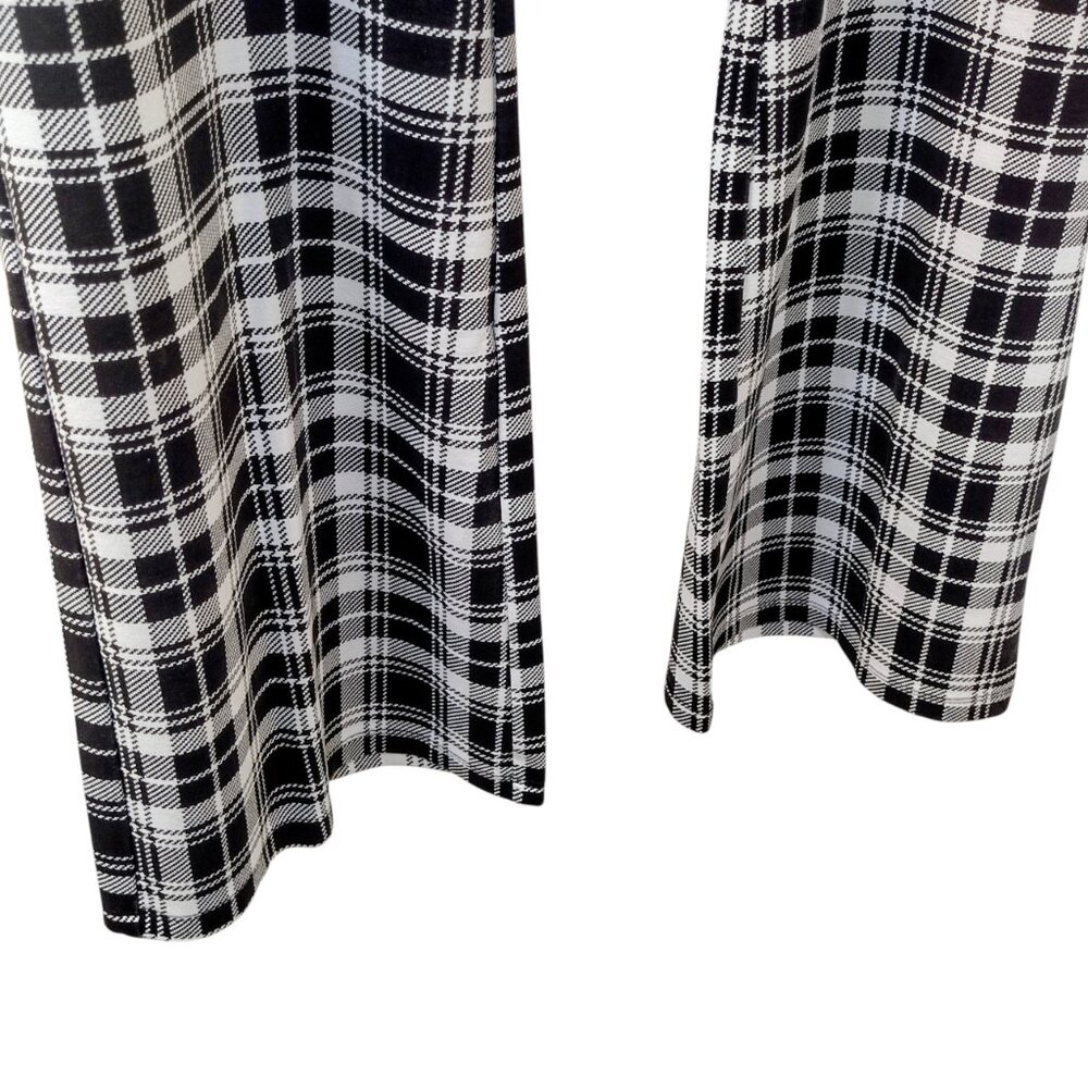 Iman: 2pc Black and White Plaid Pantsuit, Size 2X - Picture 14 of 15